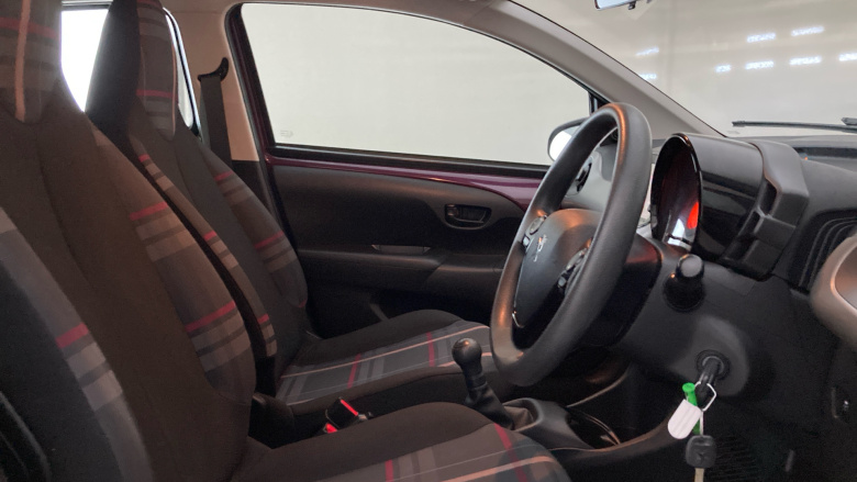 Peugeot 108 1.0 Active 5dr Petrol Hatchback